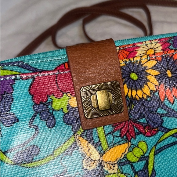 Sakroots Multicolor Floral butterfly vibrant colorful Crossbody Wallet Bag - Picture 3 of 9